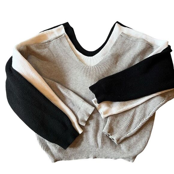Forever 21 Ribbed Knit Twisted Back Sweater Set of 3 Gray White Black Size 2X/3X - Picture 1 of 10